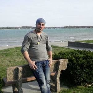 Meet your Posher, Adam